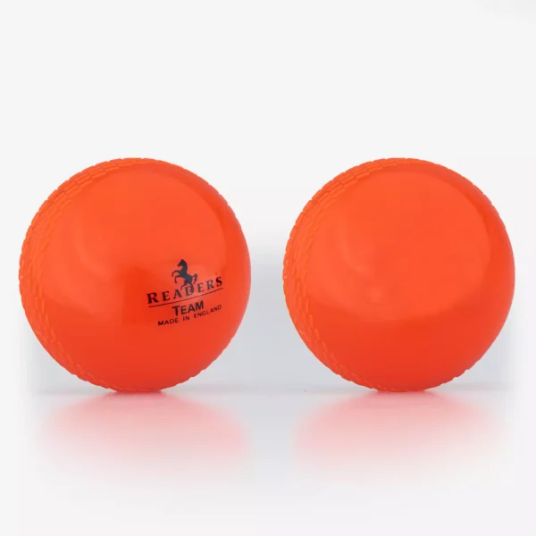 Readers TEAM 2.5OZ CRICKET BALL