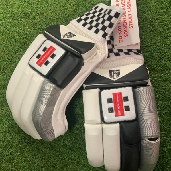 GRAY NICOLLS ALPHA 600 WHITE